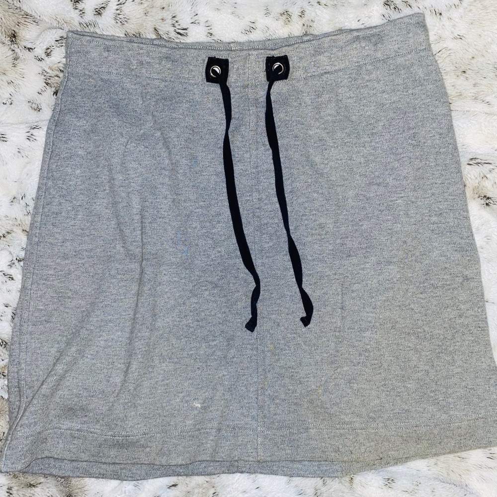 ANN TAYLOR - LOFT SWEATSKIRT